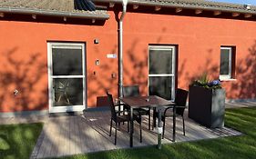Neu Sanierte Wohnung Fuer 2-4 P