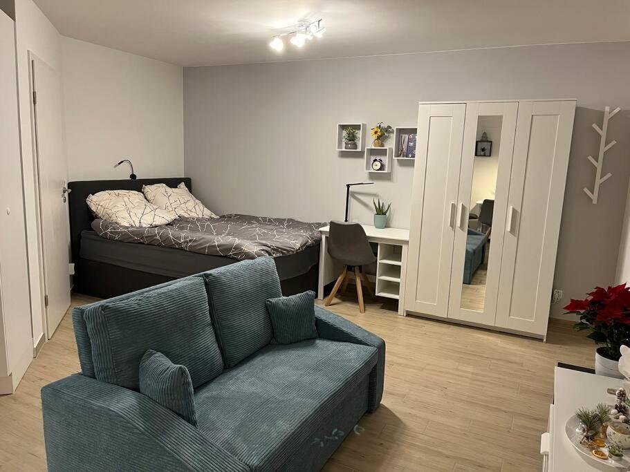 Neu Sanierte Wohnung Fuer 2-4 P Eschwege Exterior foto